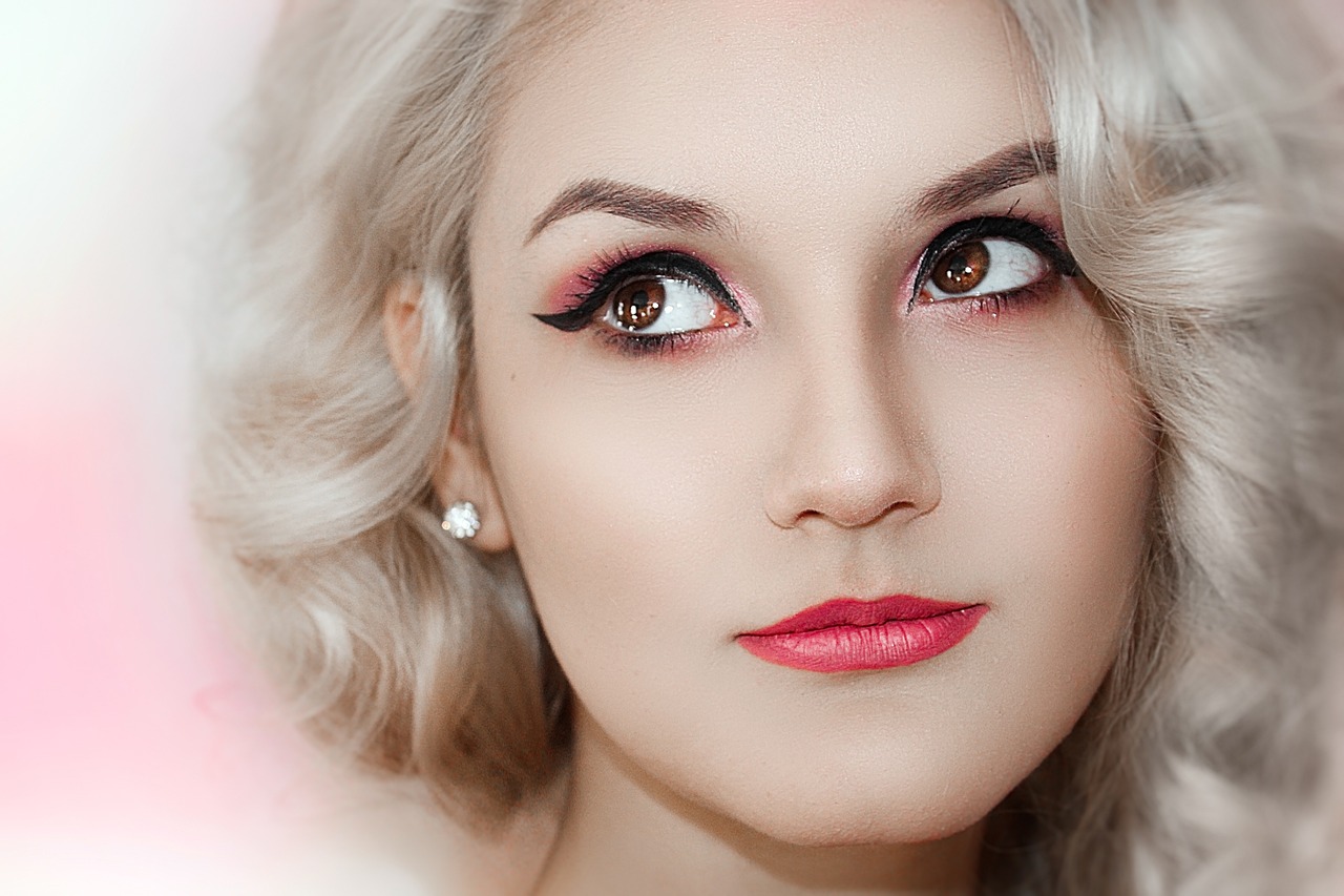 The Power of Makeup: Enhancing Natural Beauty