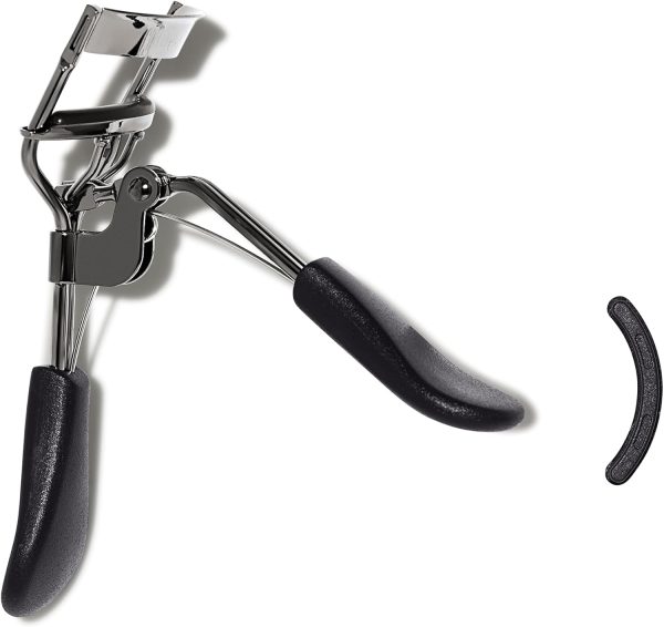 e.l.f. Pro Eyelash Curler, Vegan Makeup Tool, Creates Eye-Opening & Lifted Lashes, Lash Curler Includes Additional Rubber Replacement Pad - Image 3